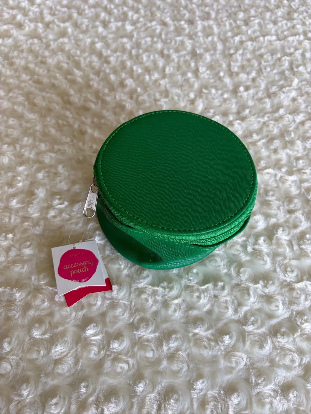 New Green Round Accessories Pouch